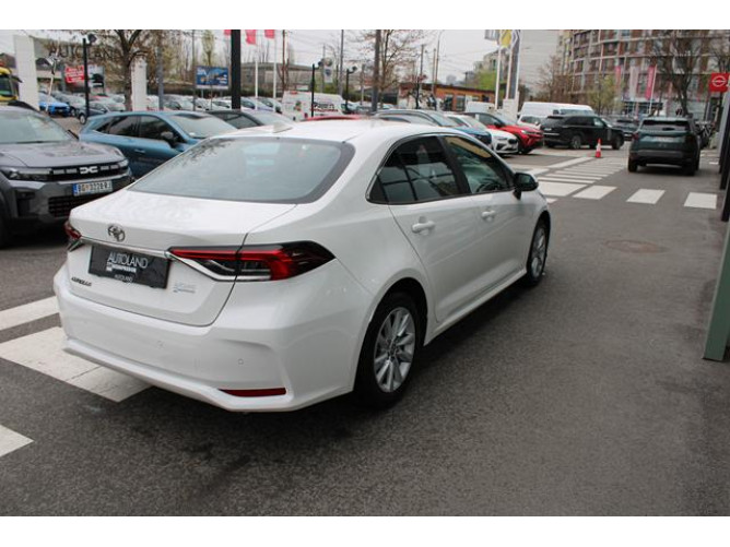 Toyota Corolla 1.5 Luna 