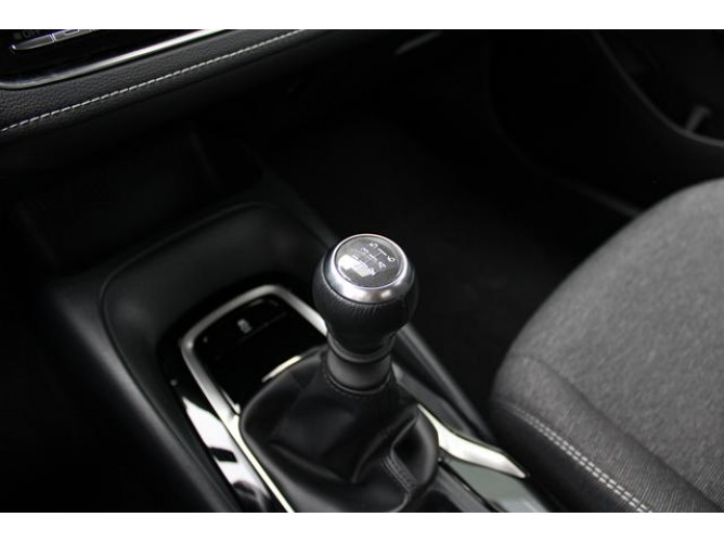 Toyota Corolla 1.5 Luna 