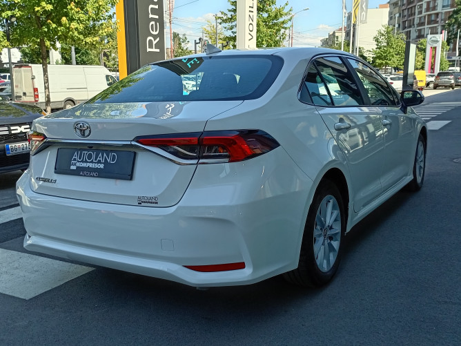 Toyota Corolla 1.5 Luna 