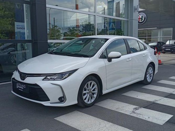 Toyota Corolla 1.5 Luna AUT 
