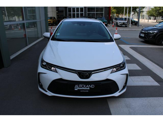 Toyota Corolla 1.5 Luna 
