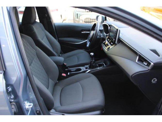 Toyota Corolla 1.6 LUNA 
