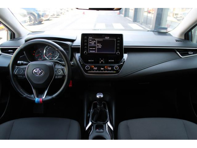 Toyota Corolla 1.6 LUNA 