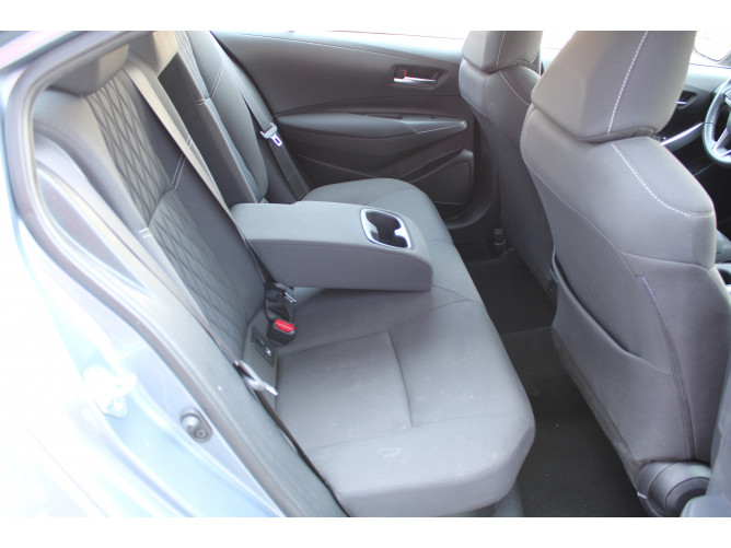 Toyota Corolla 1.8 Hyb. AUT 