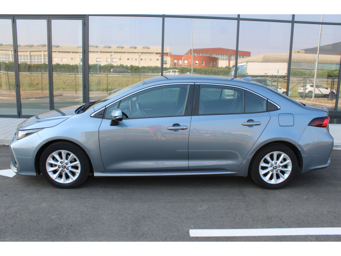Toyota Corolla 1.8 Hyb. AUT 