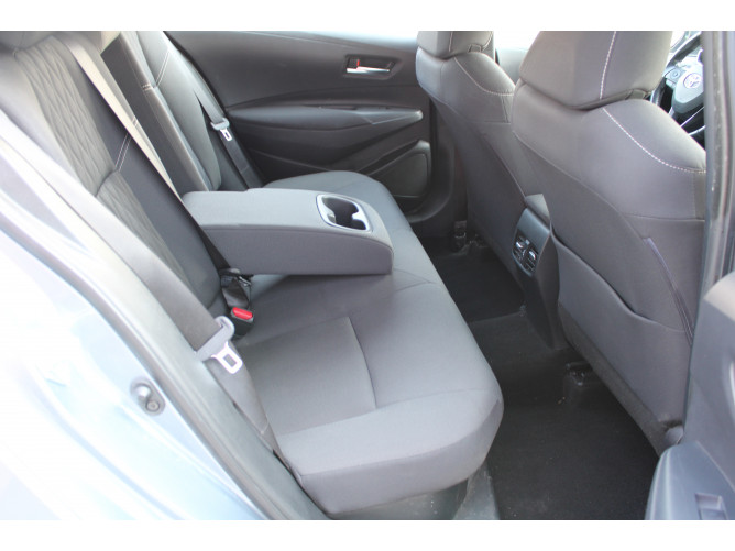 Toyota Corolla 1.8 Hyb. AUT 