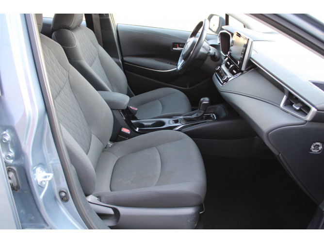 Toyota Corolla 1.8 Hyb. AUT 
