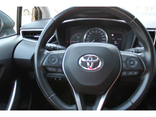Toyota Corolla 1.8 Hyb. AUT 