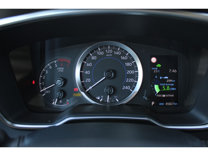 Toyota Corolla 1.8 Hyb. AUT 