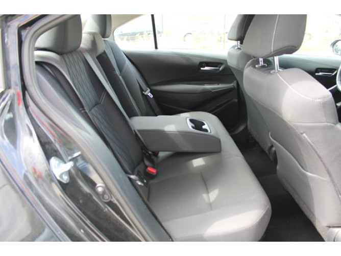Toyota Corolla 1.8 Hyb. AUT 