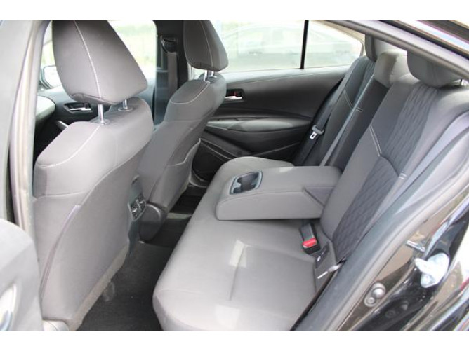Toyota Corolla 1.8 Hyb. AUT 