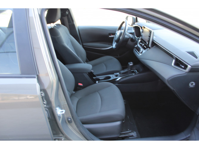 Toyota Corolla 1.8 Hyb. AUT 