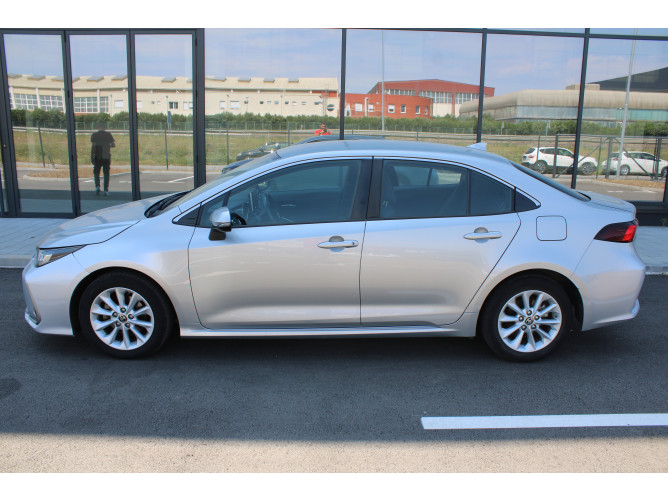 Toyota Corolla 1.8 Hyb. AUT 
