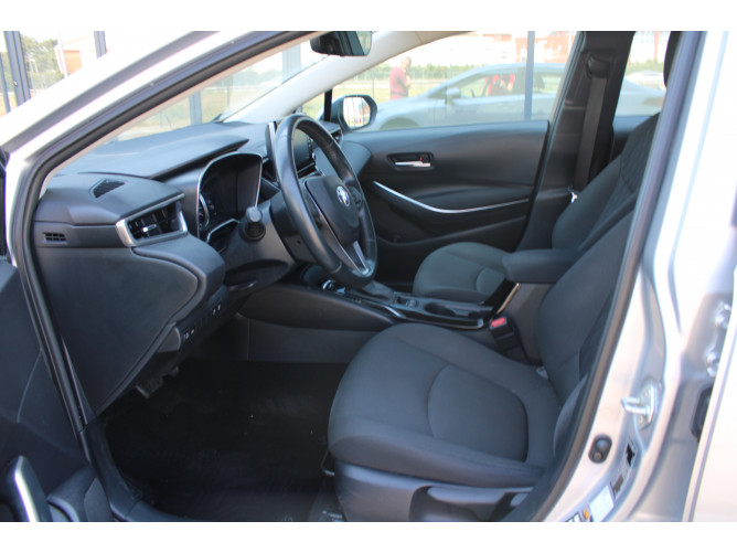 Toyota Corolla 1.8 Hyb. AUT 