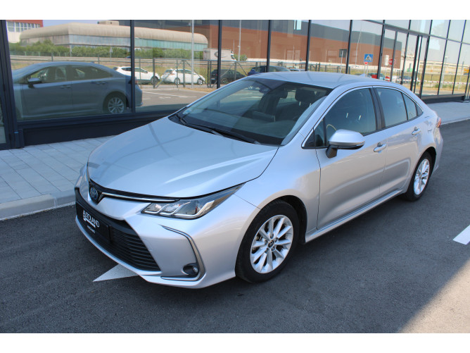 Toyota Corolla 1.8 Hyb. AUT 