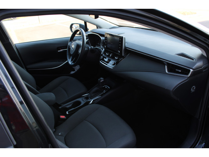 Toyota Corolla 1.8 Hyb. AUT 