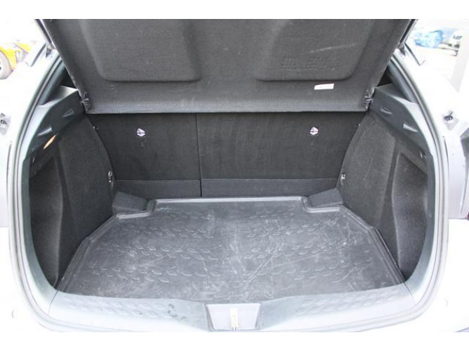 Toyota C-HR 1.8 HYBRID AUT 
