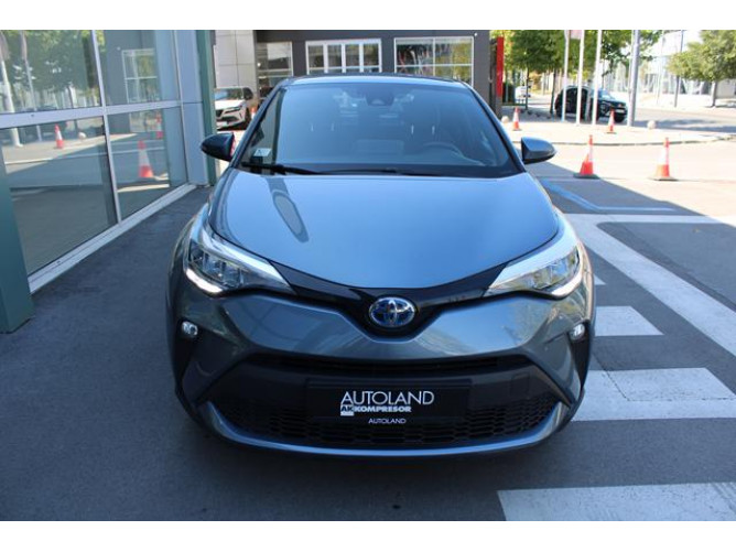 Toyota C-HR 1.8 HYBRID AUT 