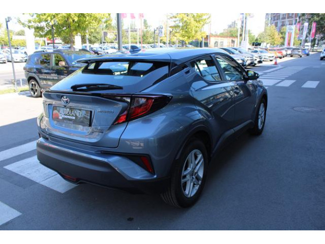 Toyota C-HR 1.8 HYBRID AUT 