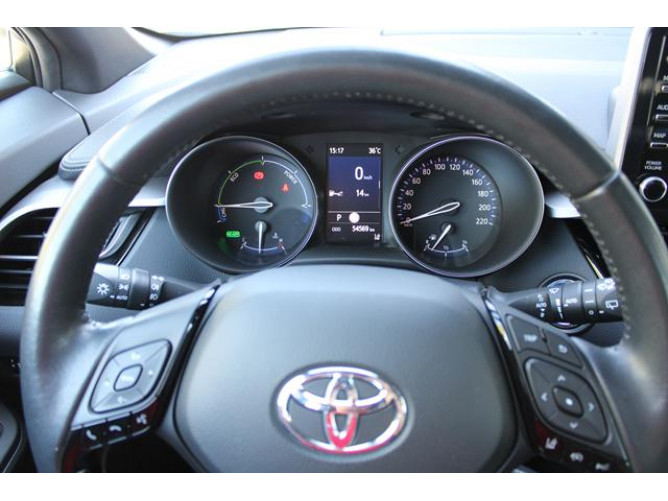 Toyota C-HR 1.8 HYBRID AUT 