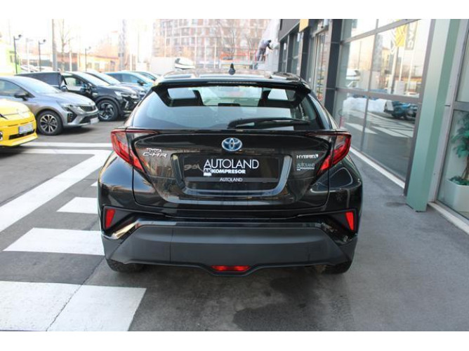 Toyota C-HR 1.8 HYBRID AUT 