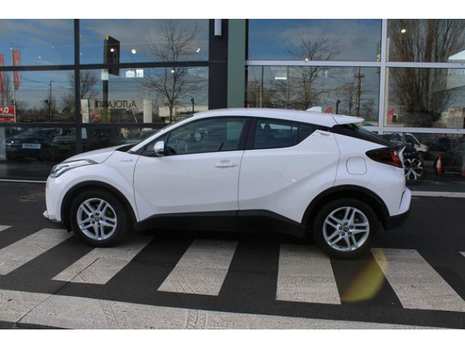 Toyota C-HR 1.8 HYBRID AUT 