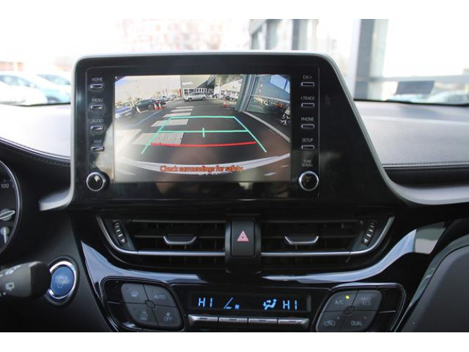 Toyota C-HR 1.8 HYBRID AUT 