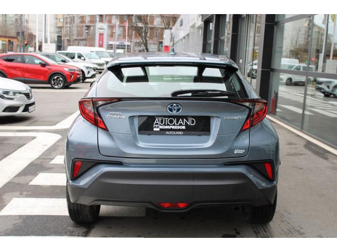 Toyota C-HR 1.8 Hybrid AUT 