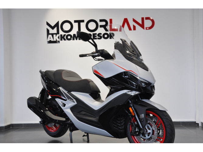Kymco Xciting 400 VS 