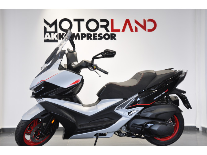 Kymco Xciting 400 VS 