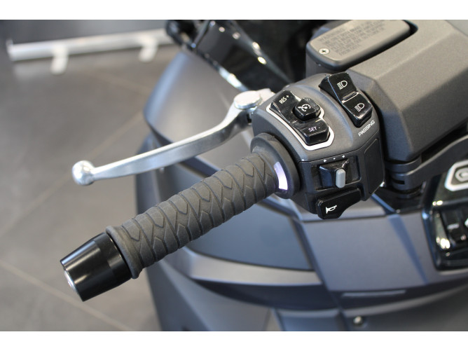 Kymco CV3 575 