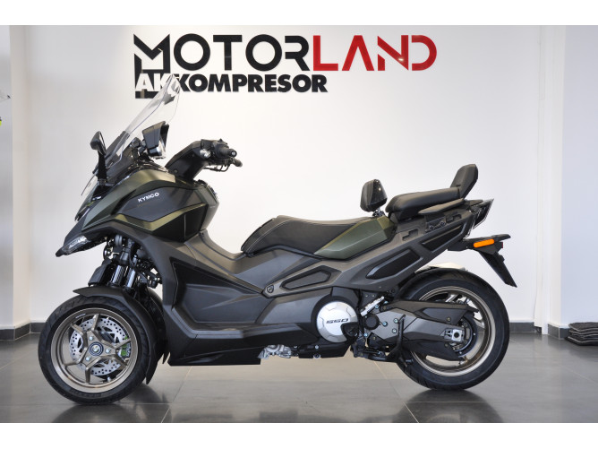 Kymco CV3 