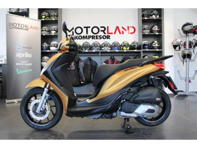 Piaggio Medley 125 Sport 