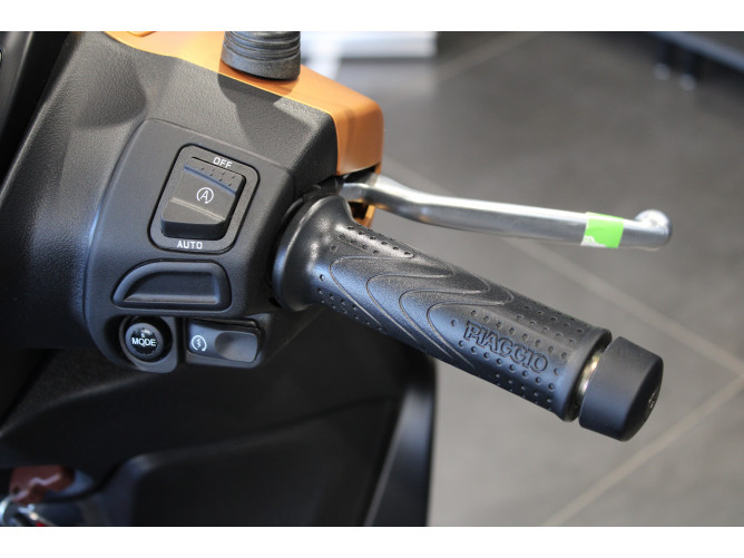 Piaggio Medley 125 Sport 
