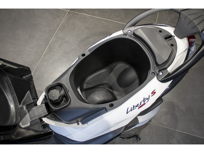 Piaggio Liberty S 125 