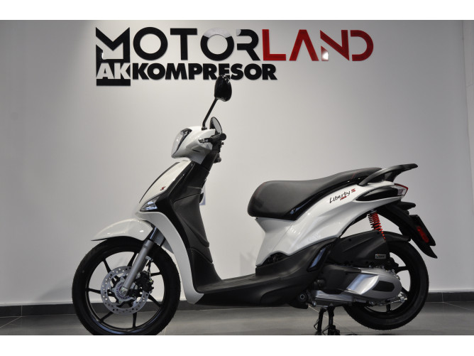 Piaggio Liberty S 125 