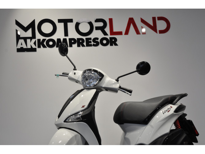 Piaggio Liberty S 125 