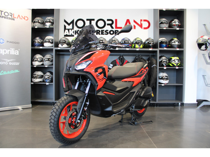Aprilia SR GT 200 Sport 