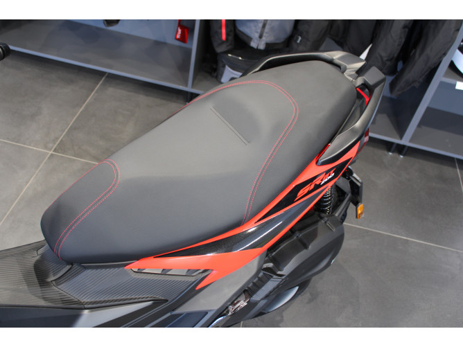 Aprilia SR GT 200 Sport 