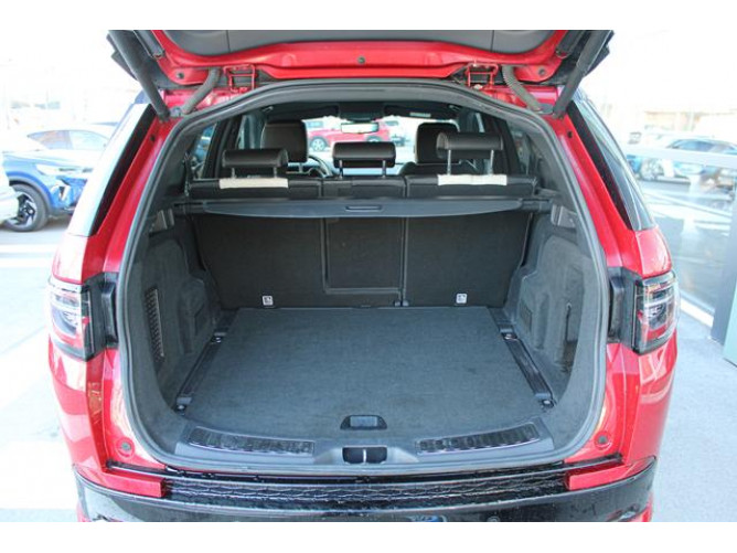 Land Rover Discovery Sport 2.0 R-DYNAMIC 4WD 