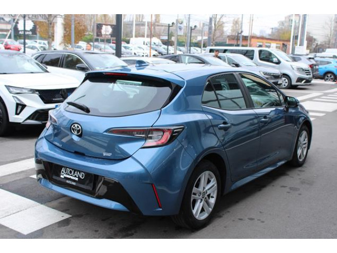 Toyota Corolla 1.2 Luna 