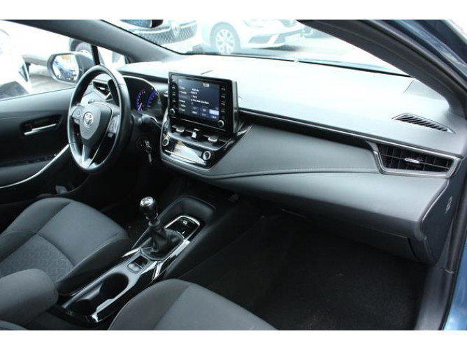 Toyota Corolla 1.2 Luna 