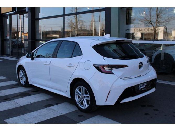 Toyota Corolla 1.2 Luna 