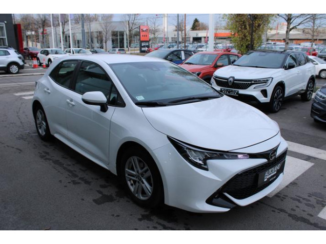 Toyota Corolla 1.2 Luna 