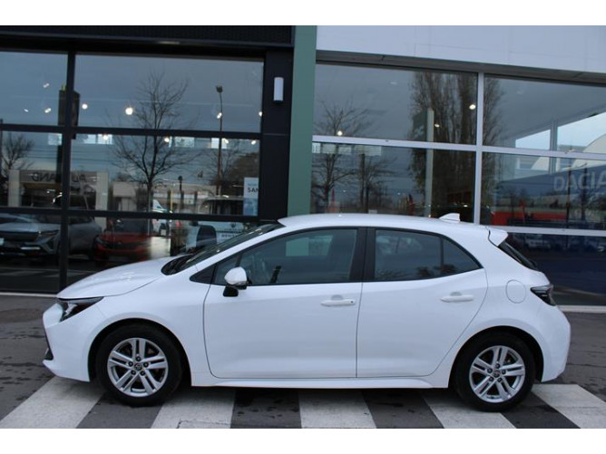 Toyota Corolla 1.2 Luna 