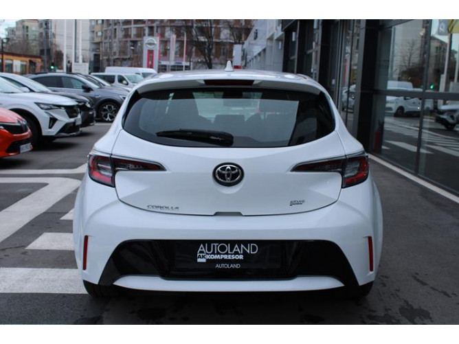 Toyota Corolla 1.2 Luna 
