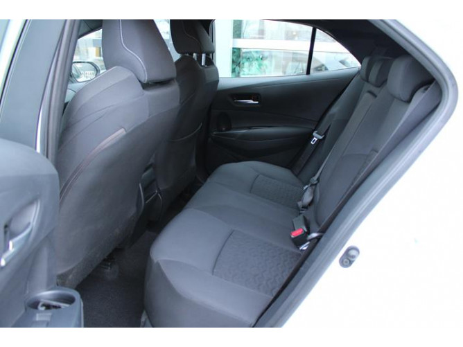 Toyota Corolla 1.2 Luna 