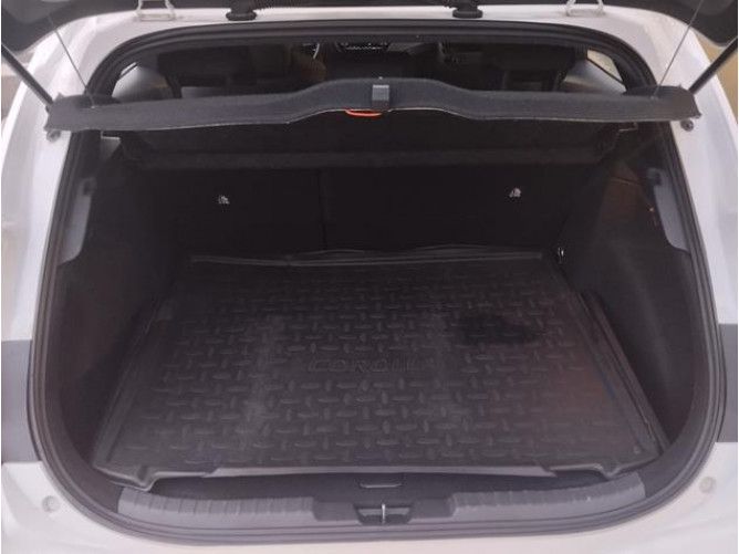 Toyota Corolla 1.2 Luna 