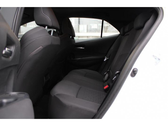 Toyota Corolla 1.2 Luna 