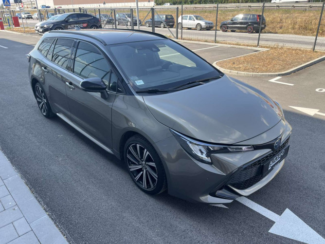 Toyota Corolla 1.8 Hyb. AUT 